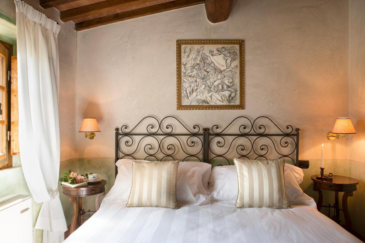 La Canonica Di Cortine Guest House Barberino Val d'Elsa ภายนอก รูปภาพ