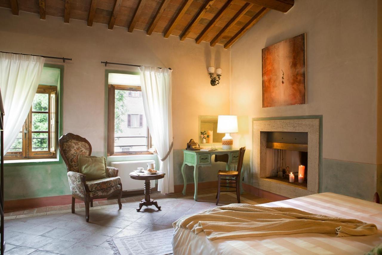 La Canonica Di Cortine Guest House Barberino Val d'Elsa ภายนอก รูปภาพ